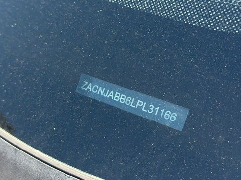 Used 2020 Jeep Renegade Latitude w/ Popular Equipment Group FWD image 2
