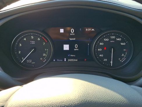 Used 2023 Cadillac XT4 Premium Luxury w/ Technology Package FWD image 15
