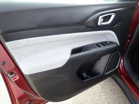 Used 2022 Jeep Compass Latitude w/ Convenience Group image 20