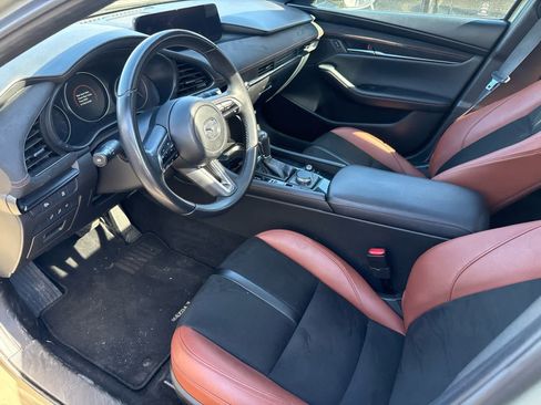 Used 2024 MAZDA MAZDA3 s image 7