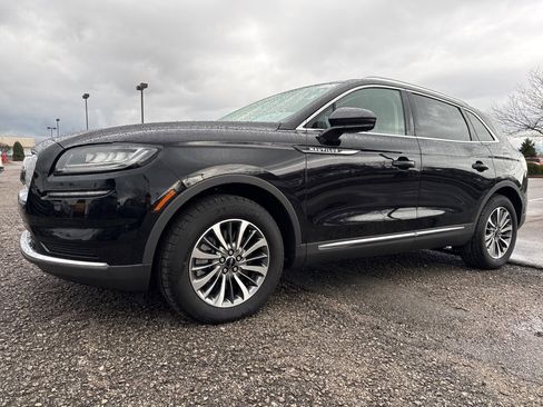 Certified 2023 Lincoln Nautilus FWD image 1