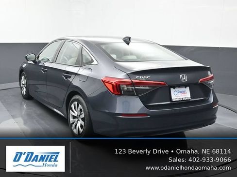 Used 2023 Honda Civic LX image 4