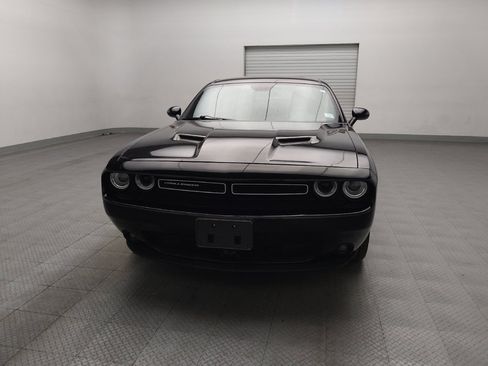 Used 2018 Dodge Challenger SXT Plus RWD image 15