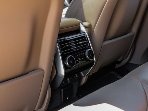 New 2026 Land Rover Range Rover SE AWD/4WD image 48
