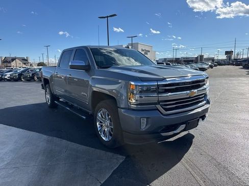 Used 2016 Chevrolet Silverado 1500 High Country w/ High Country Premium Package image 3