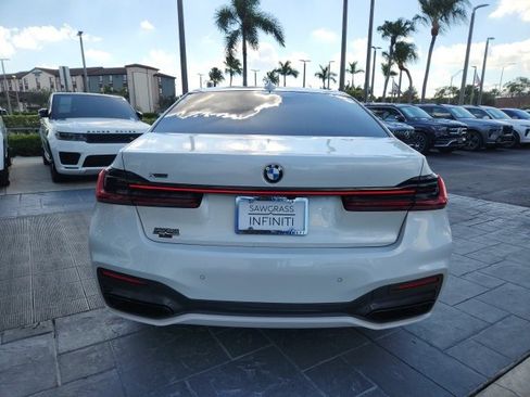 Used 2022 BMW 750i xDrive 750i xDrive w/ Executive Package image 10