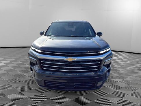 New 2026 Chevrolet Traverse High Country image 2