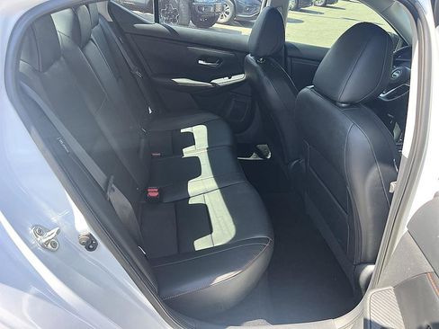 Certified 2024 Nissan Sentra SR w/ SR Premium Package FWD image 16