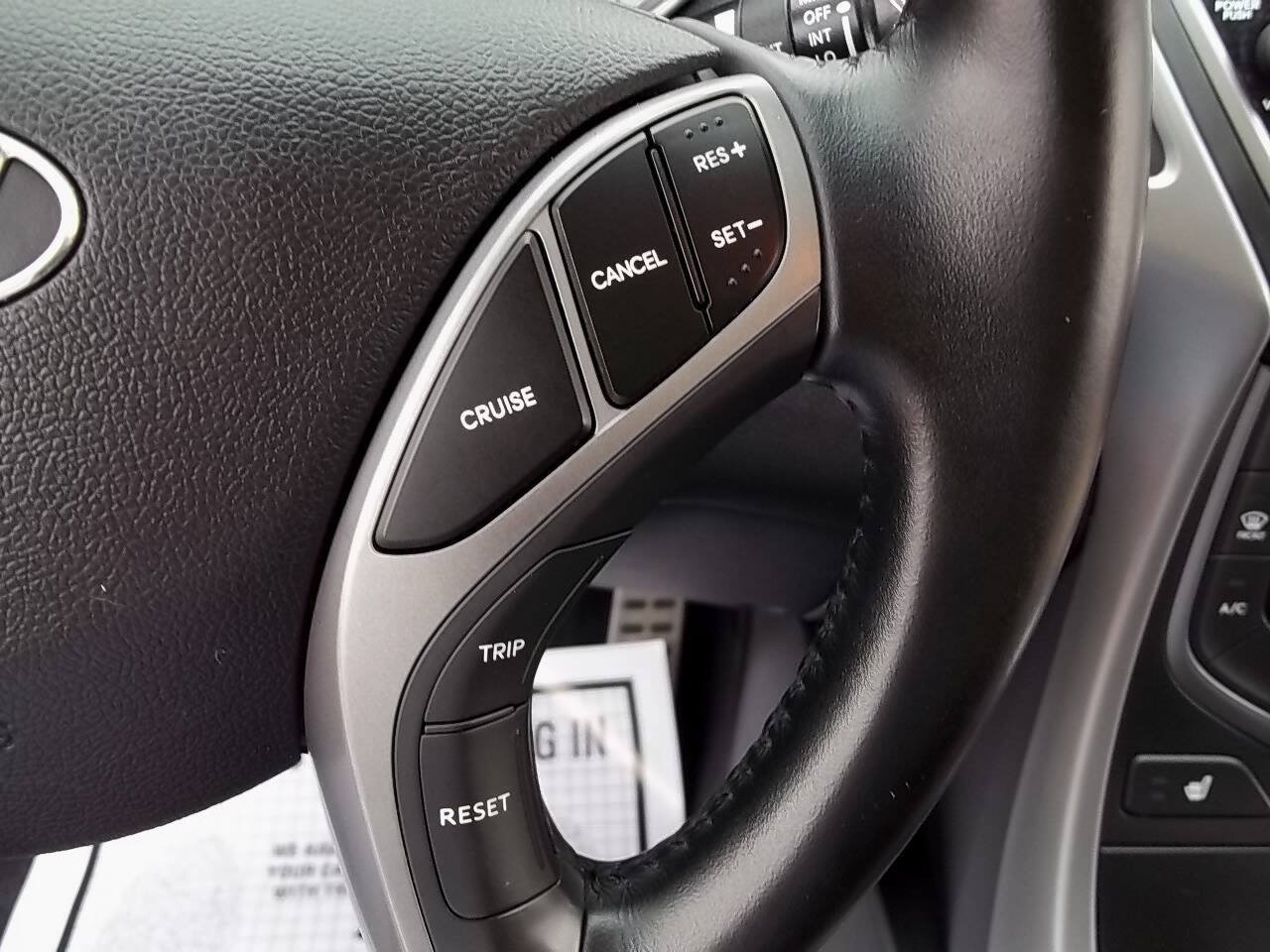 Used 2014 Hyundai Elantra Sport FWD image 21