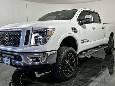 Used 2017 Nissan Titan SL w/ Texas Titan Edition AWD/4WD image 5
