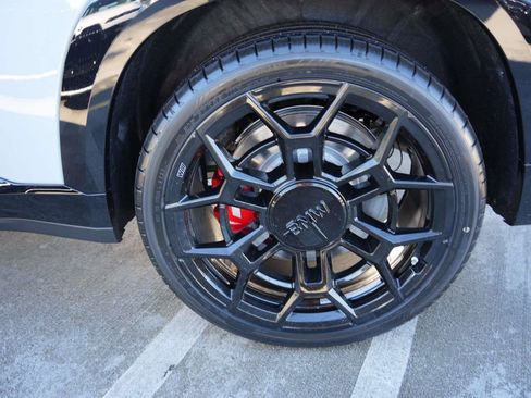 New 2026 BMW XM Label Red image 7