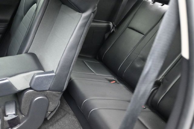 Used 2025 Toyota Highlander XLE AWD/4WD image 14