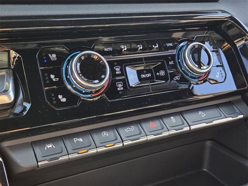 New 2026 GMC Sierra 1500 AT4 image 15