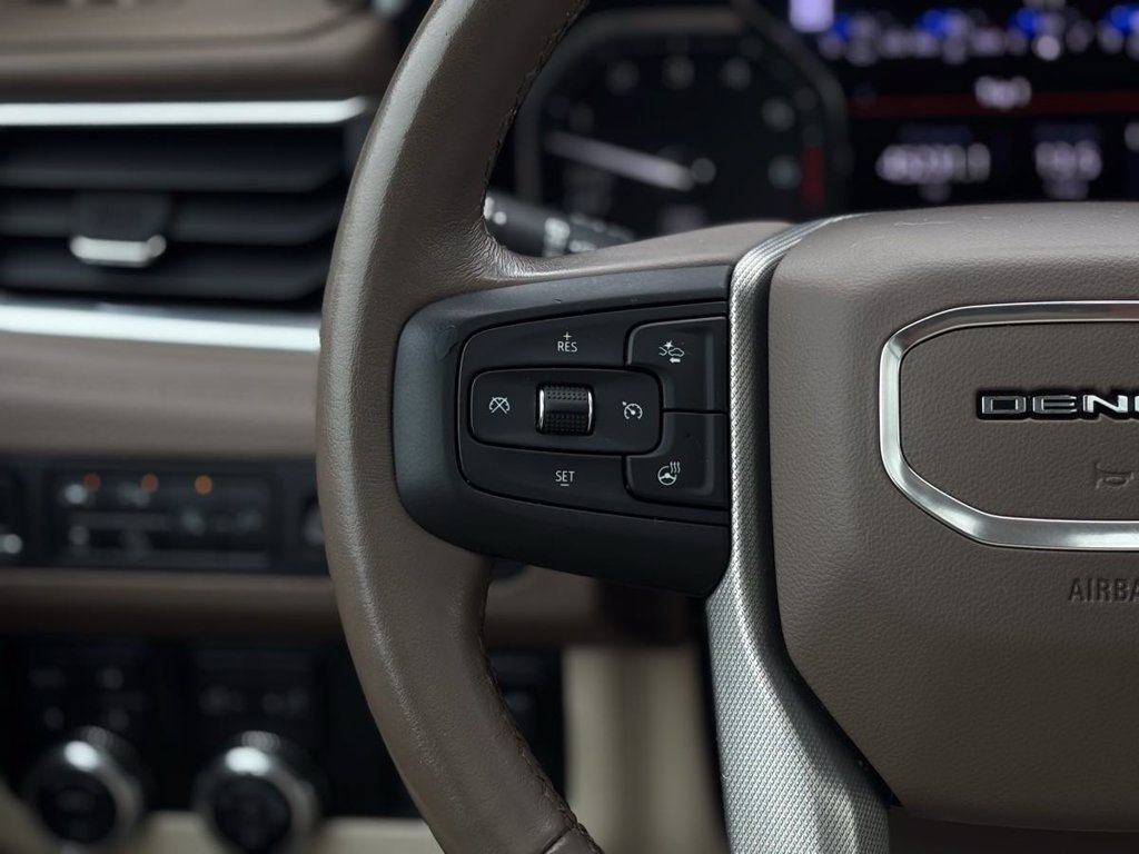Used 2021 GMC Yukon XL Denali w/ Denali Ultimate Package AWD/4WD image 56