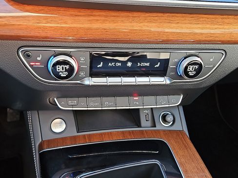 Used 2023 Audi Q5 2.0T Premium Plus image 15