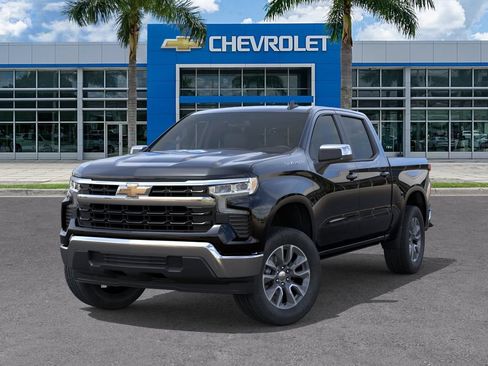 Used 2026 Chevrolet Silverado 1500 LT RWD image 8