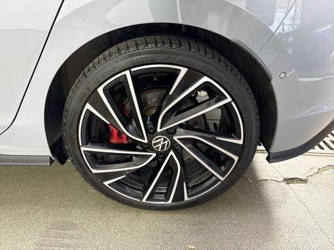 Used 2023 Volkswagen GTI Autobahn FWD image 5