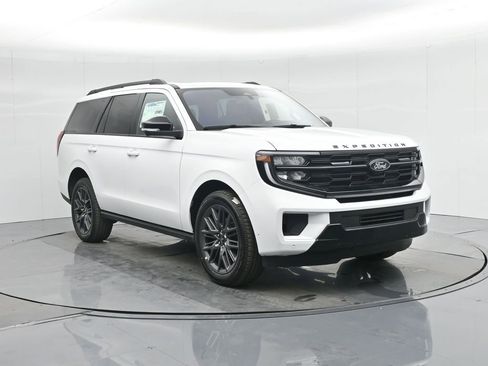 New 2025 Ford Expedition Platinum w/ Stealth Performance Package image 65