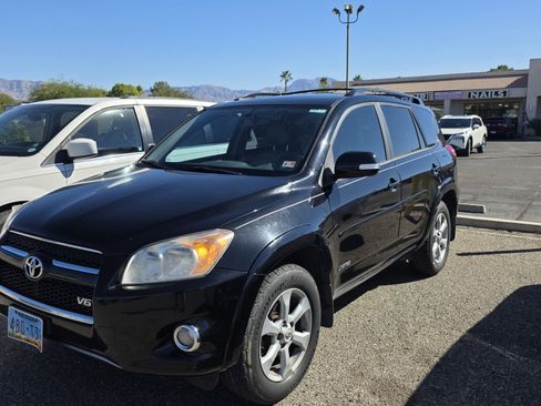 Used 2012 Toyota RAV4 Limited image 1