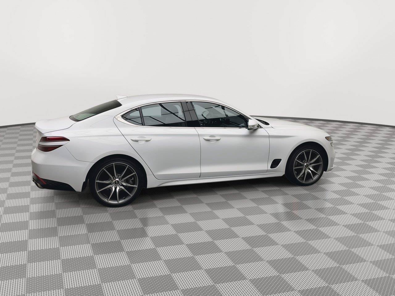 Used 2023 Genesis G70 2.0T AWD/4WD image 38