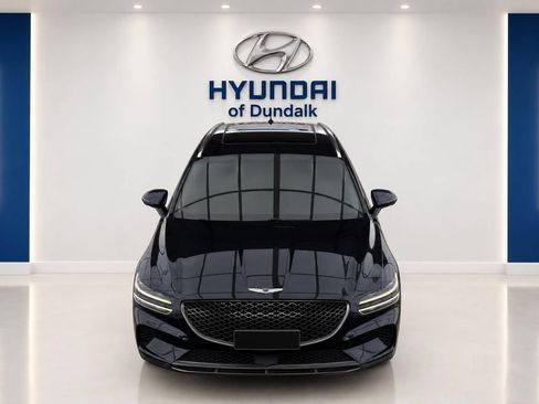 Used 2022 Genesis GV70 2.5T w/ Select Package AWD/4WD image 2