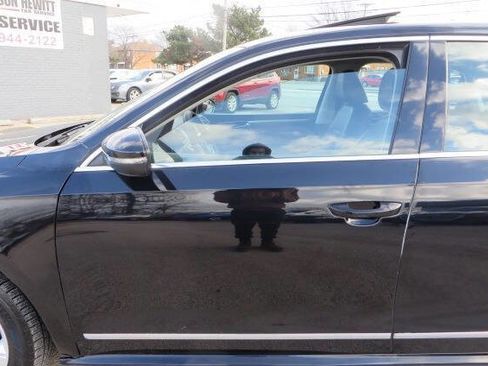 Used 2017 Volkswagen Passat 1.8T SE image 42