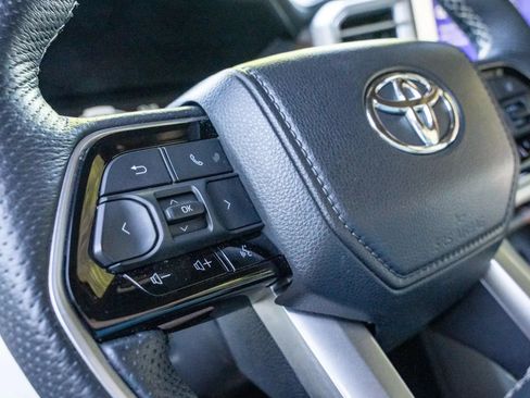 Used 2023 Toyota Sequoia Capstone AWD/4WD image 28
