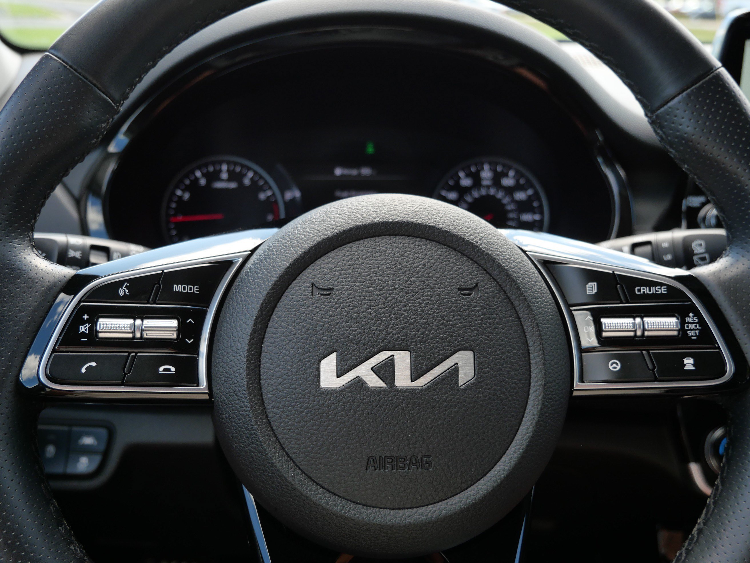 Used 2022 Kia Seltos SX w/ Sunroof Package AWD/4WD image 24