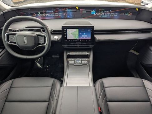 New 2026 Lincoln Nautilus Premier w/ Jet Appearance Package AWD/4WD image 13