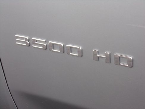 Used 2024 Chevrolet Silverado 3500 LTZ w/ LTZ Premium Package image 13