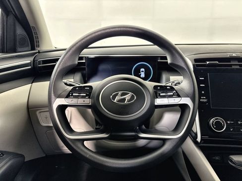 Used 2024 Hyundai Tucson SE FWD image 11