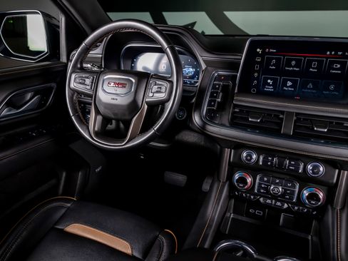 Used 2022 GMC Yukon AT4 w/ Max Trailering Package image 6