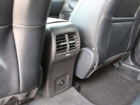 Used 2025 Ford Escape ST-Line image 26