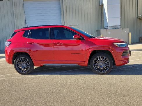 Used 2023 Jeep Compass Limited w/ Elite Group for (Red) Edition image 5