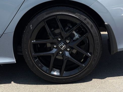 Used 2024 Honda Civic Sport image 11