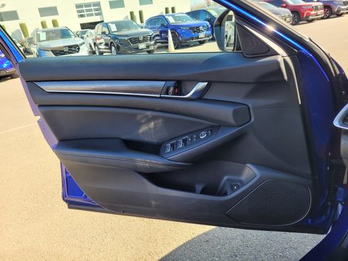 Certified 2018 Honda Accord Sport image 14