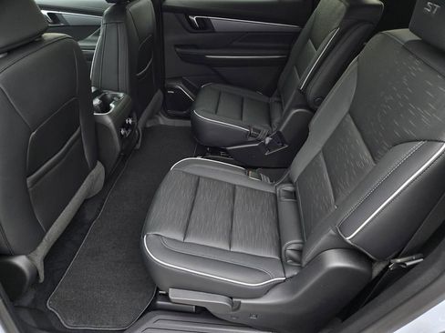 New 2026 Buick Enclave Sport Touring w/ Power Package image 4