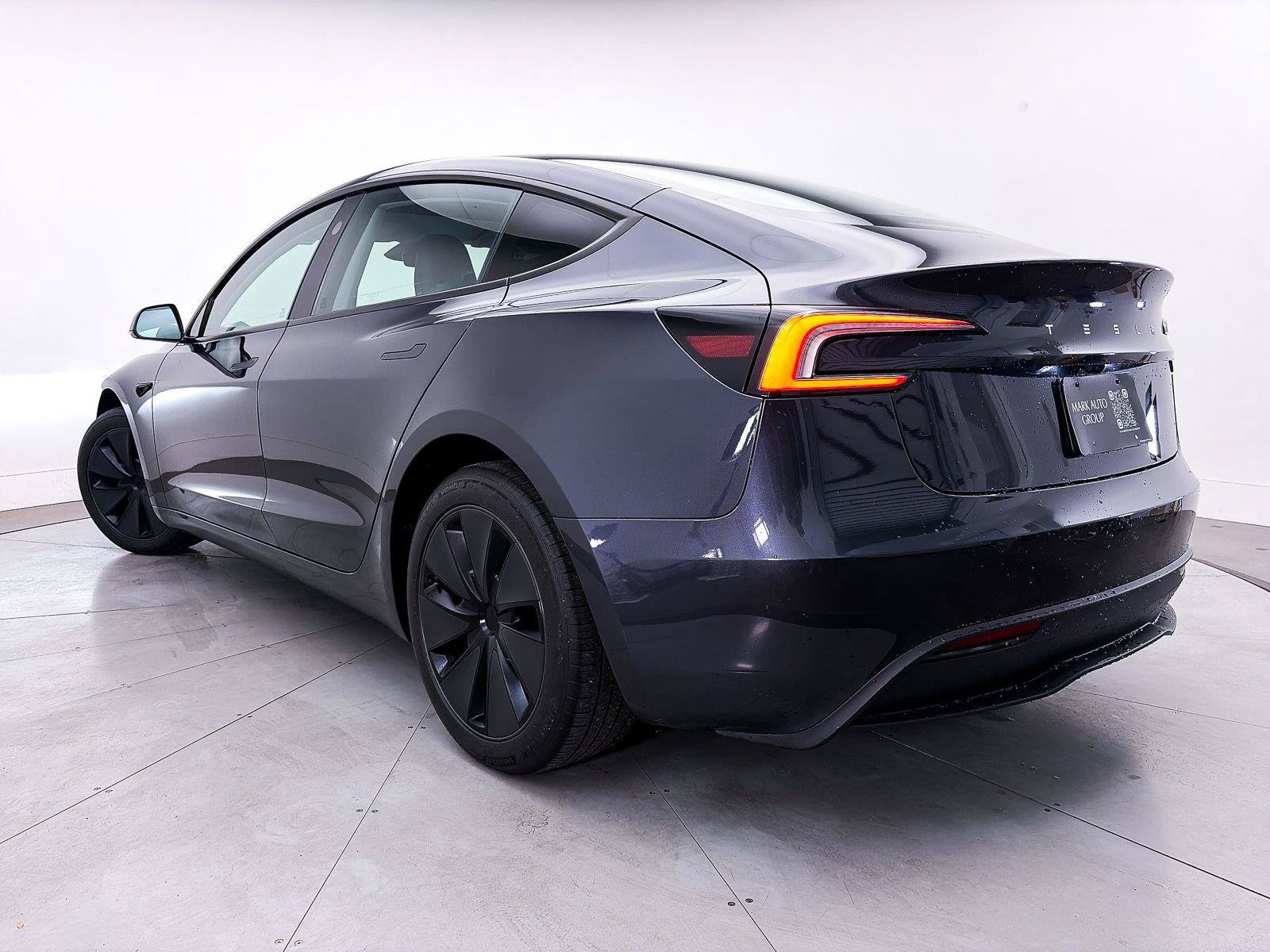 Used 2024 Tesla Model 3 RWD image 2