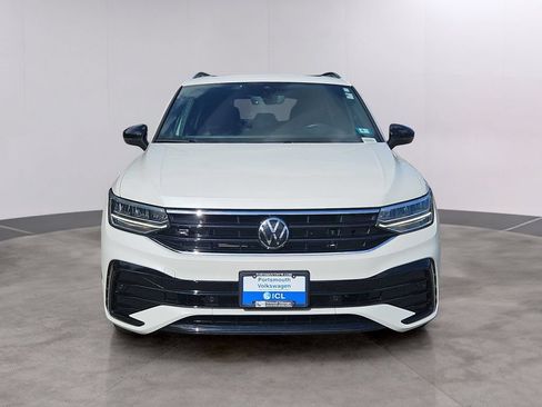 Certified 2024 Volkswagen Tiguan SE R-Line AWD/4WD image 2