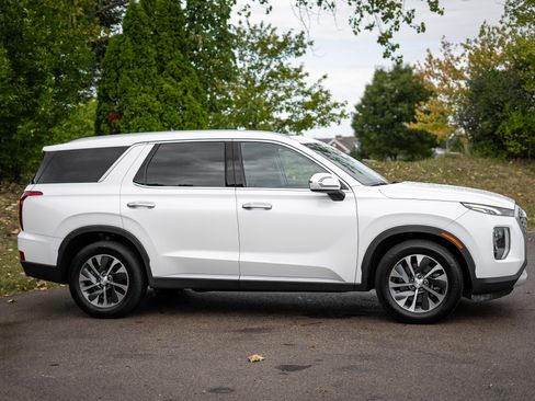 Used 2022 Hyundai Palisade SEL w/ Cargo Package image 4