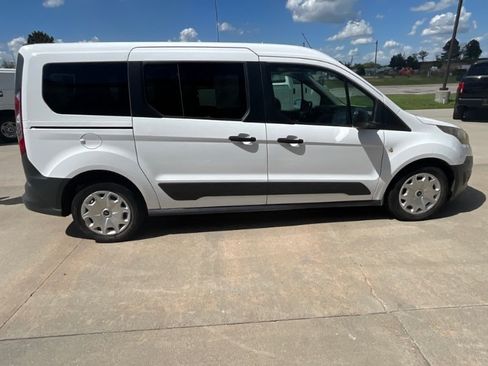 Used 2016 Ford Transit Connect XL FWD image 1
