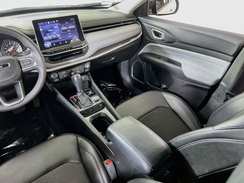 Used 2022 Jeep Compass Latitude AWD/4WD image 21