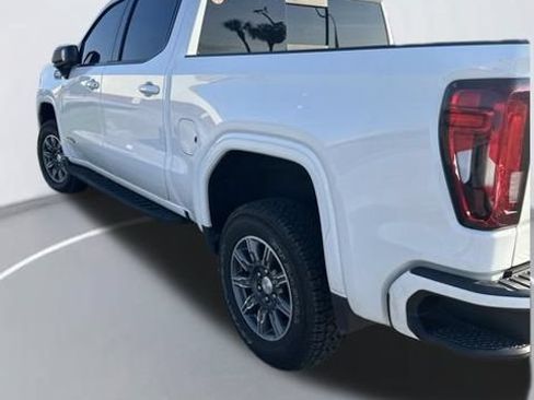 Used 2024 GMC Sierra 1500 AT4 w/ Technology Package AWD/4WD image 6