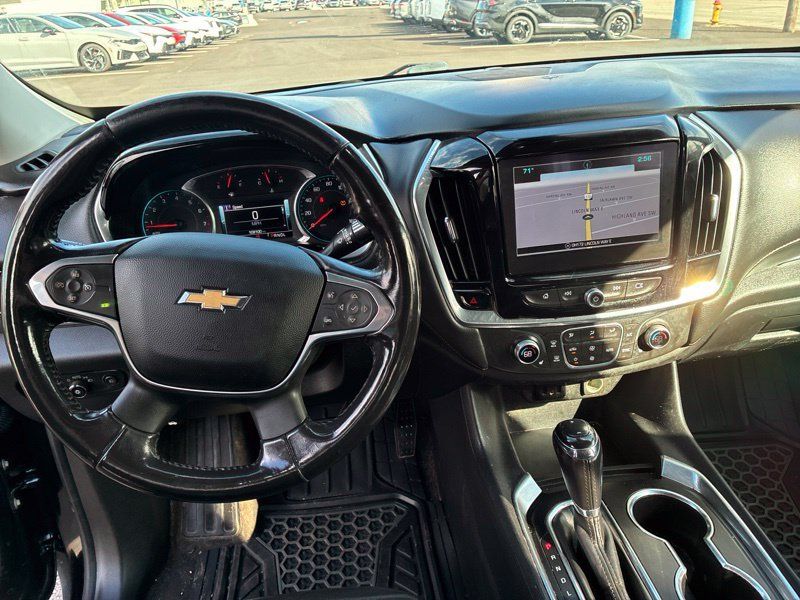 Used 2018 Chevrolet Traverse LT AWD/4WD image 10