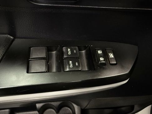 Used 2021 Toyota Tundra Limited image 10