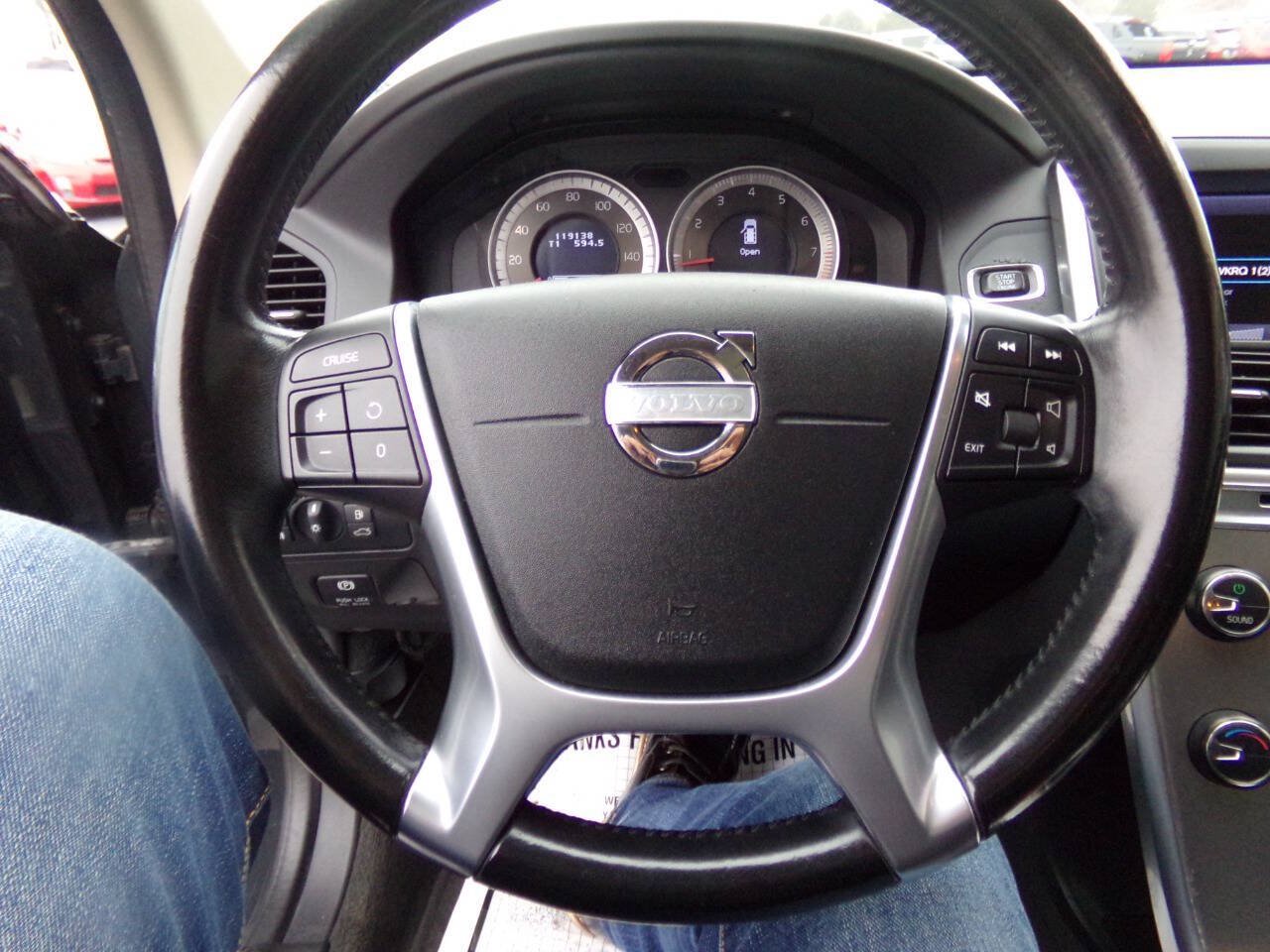 Used 2013 Volvo XC60 3.2 FWD image 26
