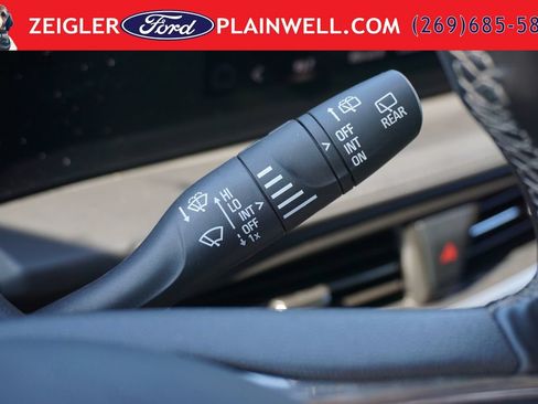 Used 2024 Buick Encore GX Preferred FWD image 25