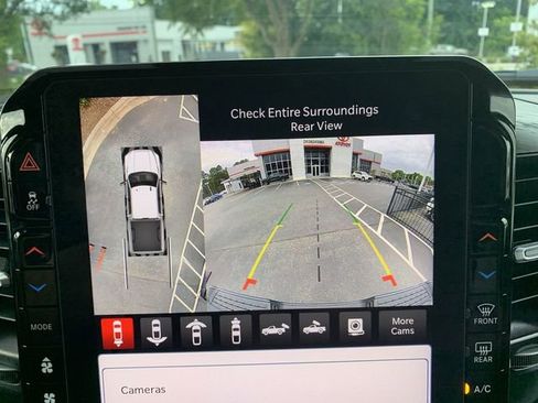 Used 2026 RAM 2500 Limited w/ Towing Technology Group AWD/4WD image 22