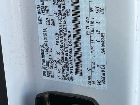 Used 2016 Ford F150 XLT w/ Equipment Group 302A Luxury AWD/4WD image 28