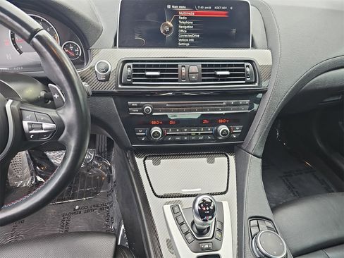 Used 2016 BMW M6 Coupe image 22